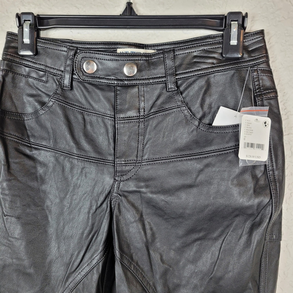 NEW $128 Free People We The Free Black Faux Leather Pants Size 0 - Picture 3 of 11